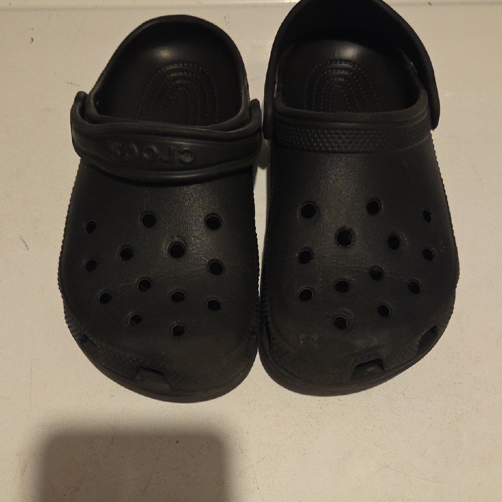 CROCS Black Sandals with Perforated Design